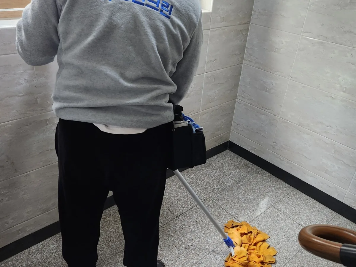 가평군 가평읍 건물 복도·대기 동선 야간 위생청소 사례 - 행진크린