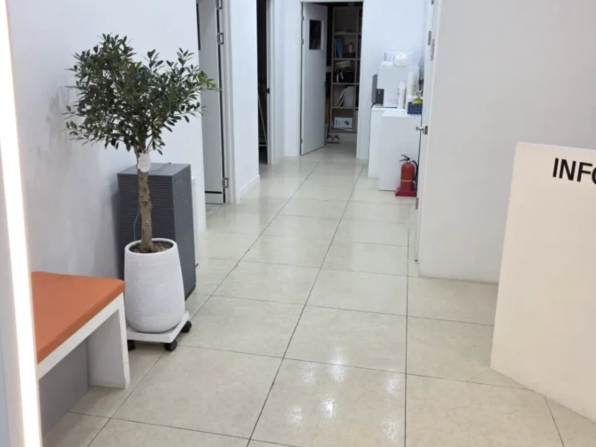 가평군 조종면 병원 로비·대기실 바닥 위생청소 사례 - 행진크린
